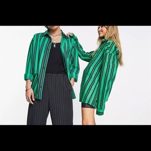 Unisex poplin shirt in green and black stripes